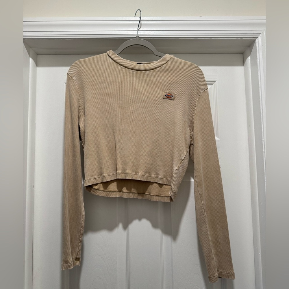 Dickies Beige Ribbed Cropped Long Sleeve Top with Logo